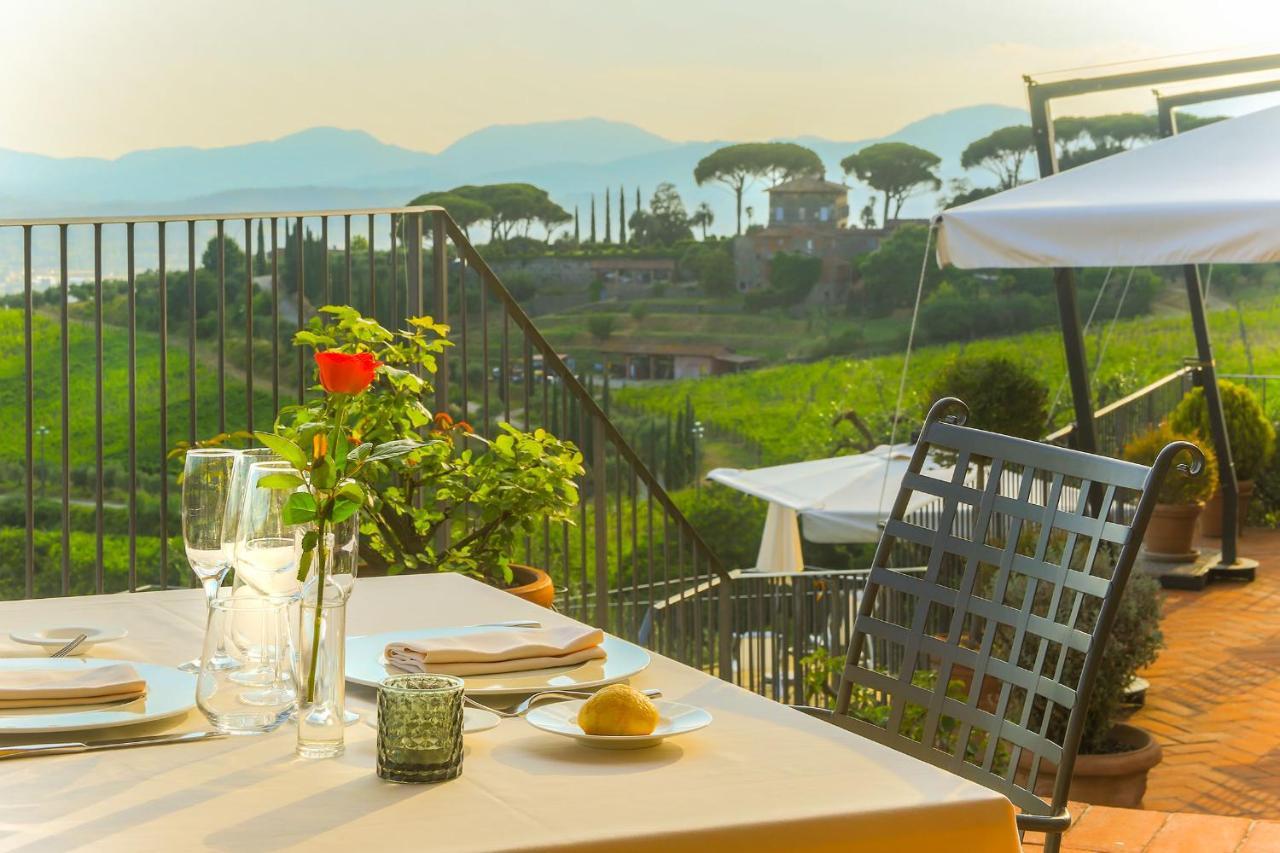 Tenuta San Pietro Luxury Hotel Lucca Bagian luar foto
