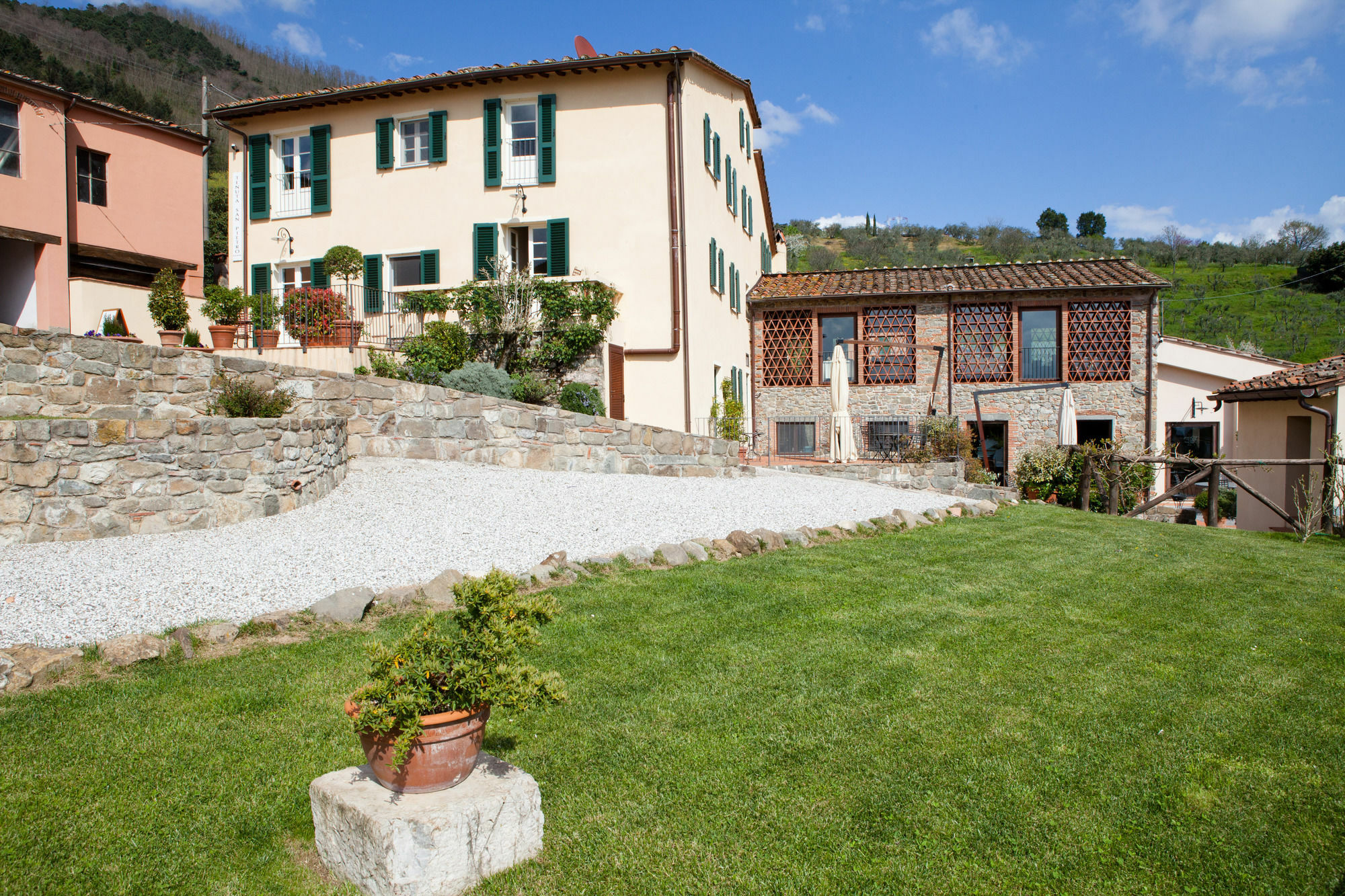 Tenuta San Pietro Luxury Hotel Lucca Bagian luar foto