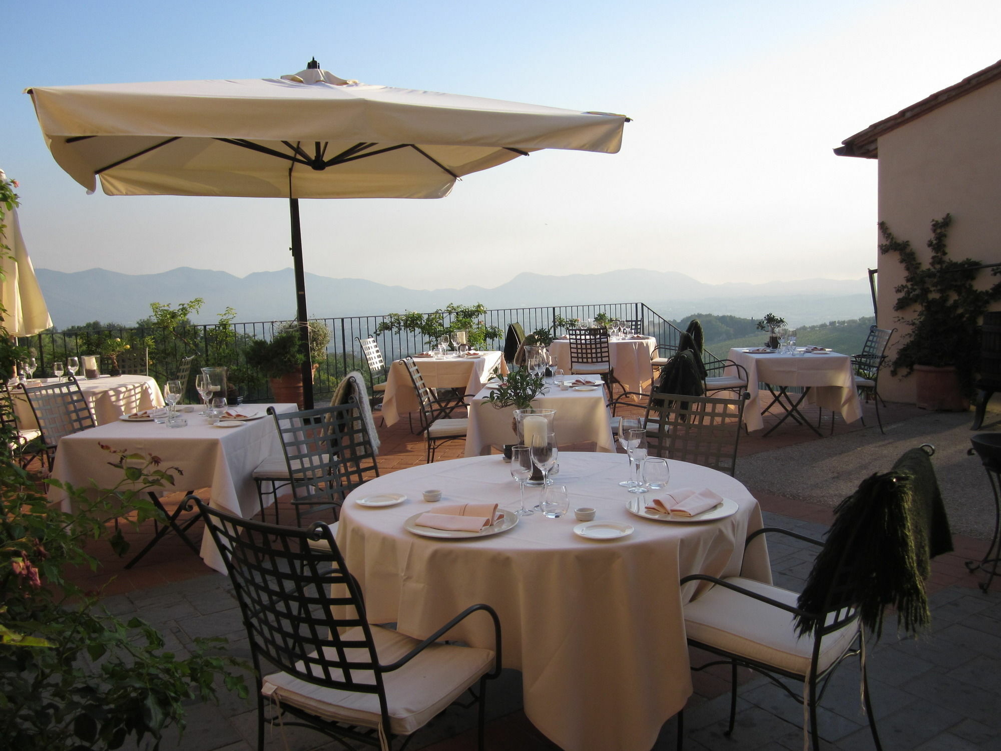 Tenuta San Pietro Luxury Hotel Lucca Bagian luar foto